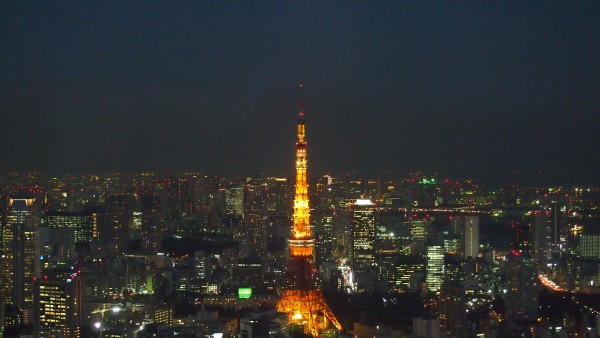 Tokyo Tower from Mori Art Museum at Roppongi, Tokyo, Japan