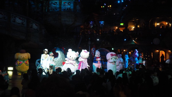 Tokyo Sanrio Puroland, Tama Center, Japan