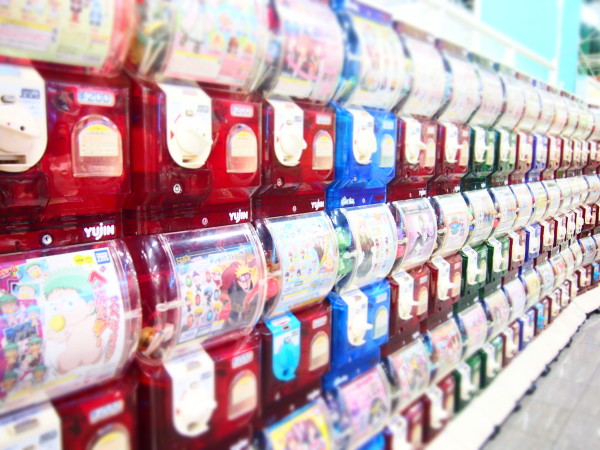 Gachapon, Japan