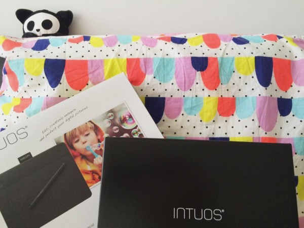 Wacom Intuos Pen & Touch Photo Graphics Tablet Small 2015 Model