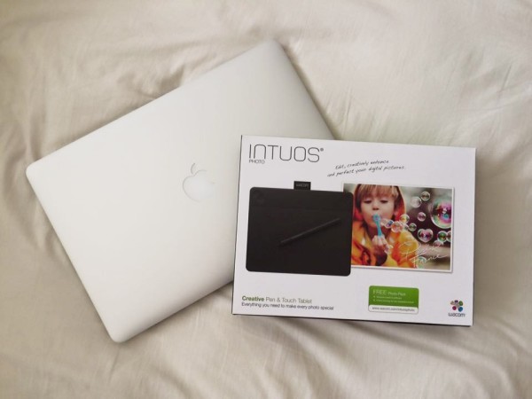 Wacom Intuos Pen & Touch Photo Graphics Tablet Small 2015 Model