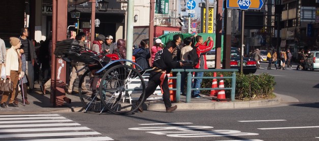 {Japan Winter} Asakusa, Tokyo: Calaugh Cat Cafe & Asakusa sightseeing